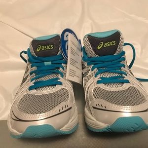 ASICS women’s Gel Exalt. White/Lightning/Turquoise. Size 8-1/2.  D width. NWT